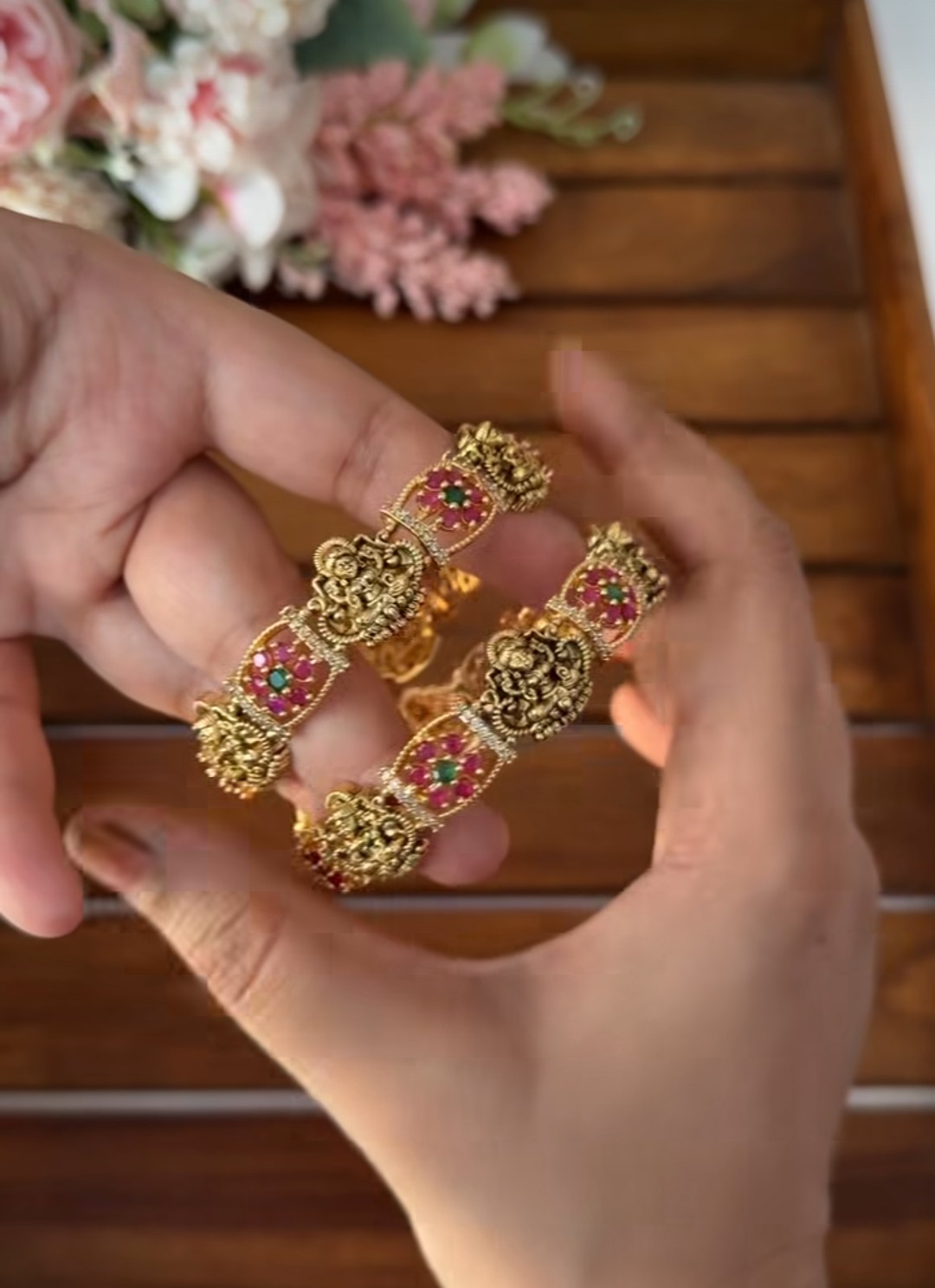 Red Stone Bangle B106