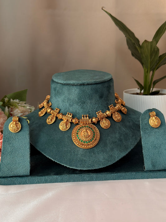 Lakshmi Round Dollar Coin Necklace NE161