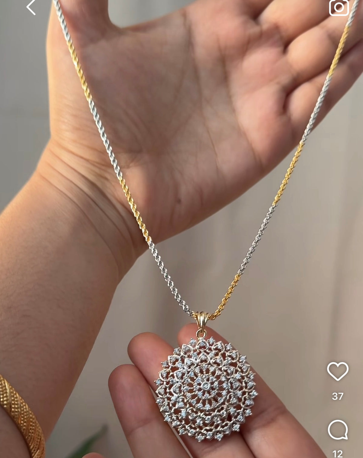 Round Diamond Mix DIA81