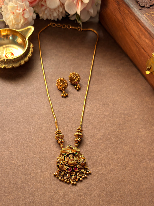 Cute Multi stone Lakshmi short chain SC19