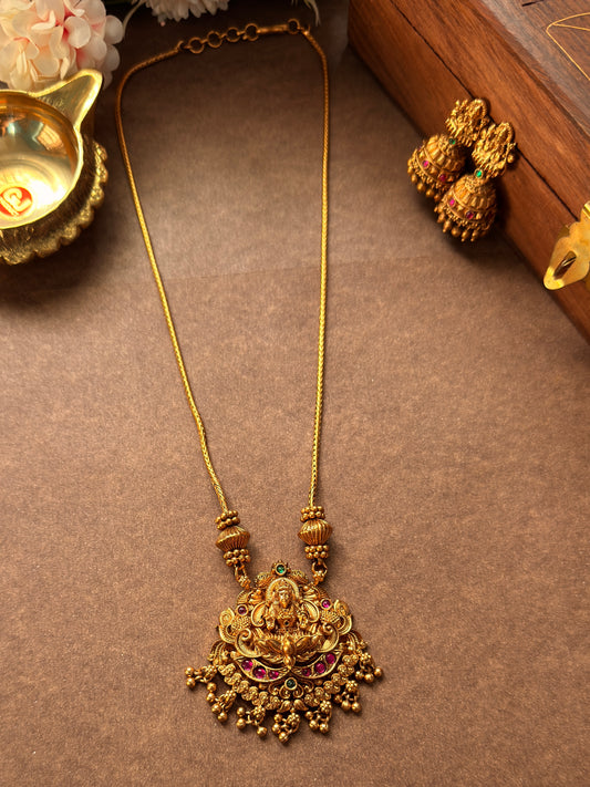 Lakshmi pendent single short chain SC22