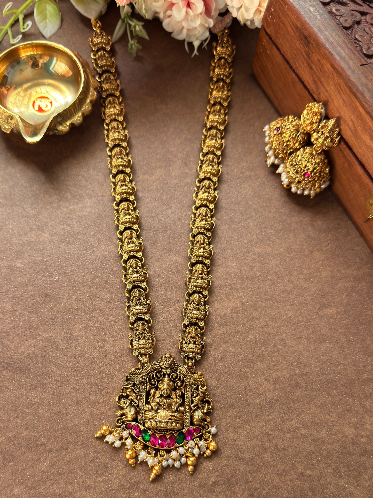 Lakshmi Red Stone Long Chain L32