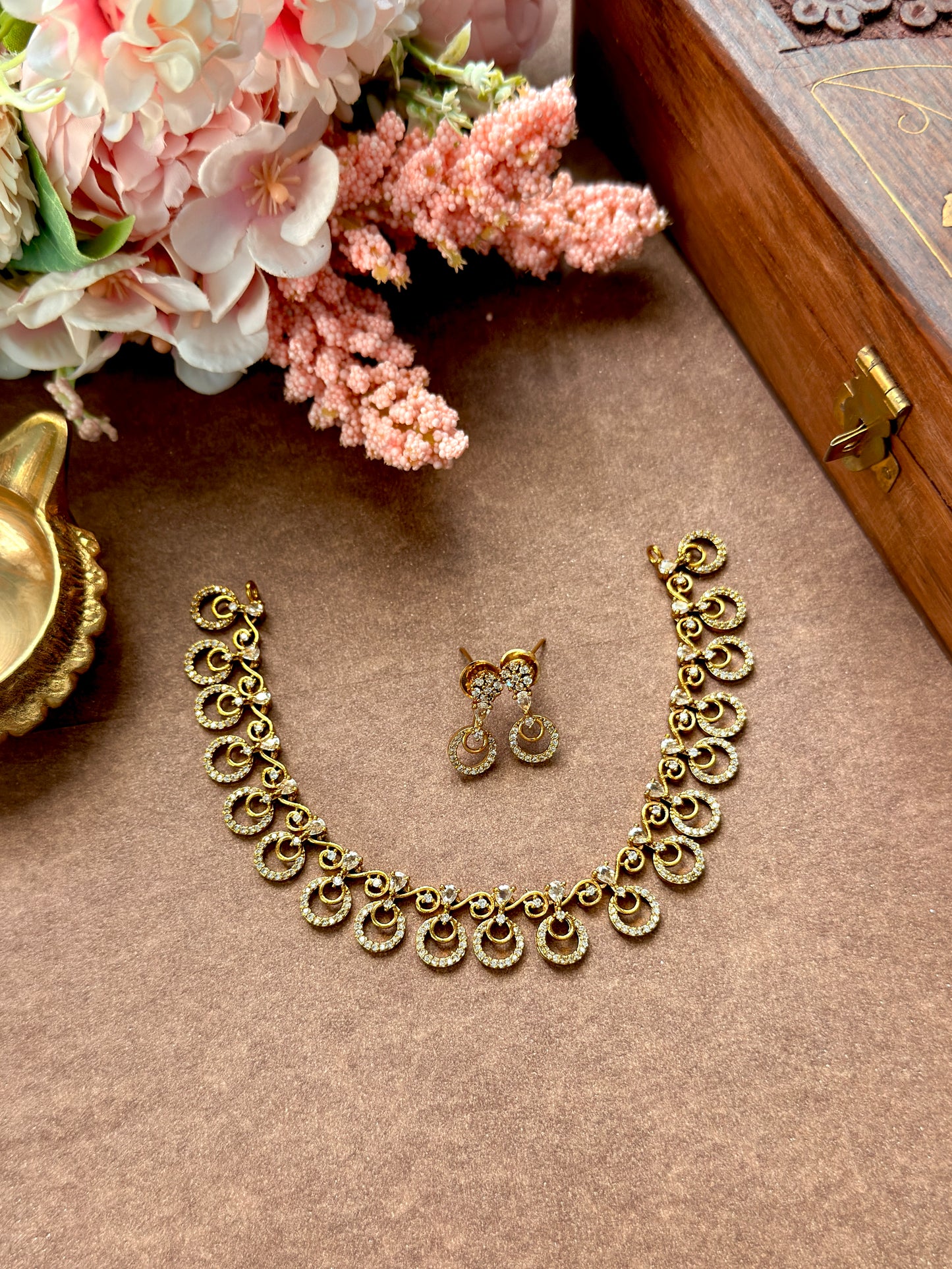 Round cut diamond