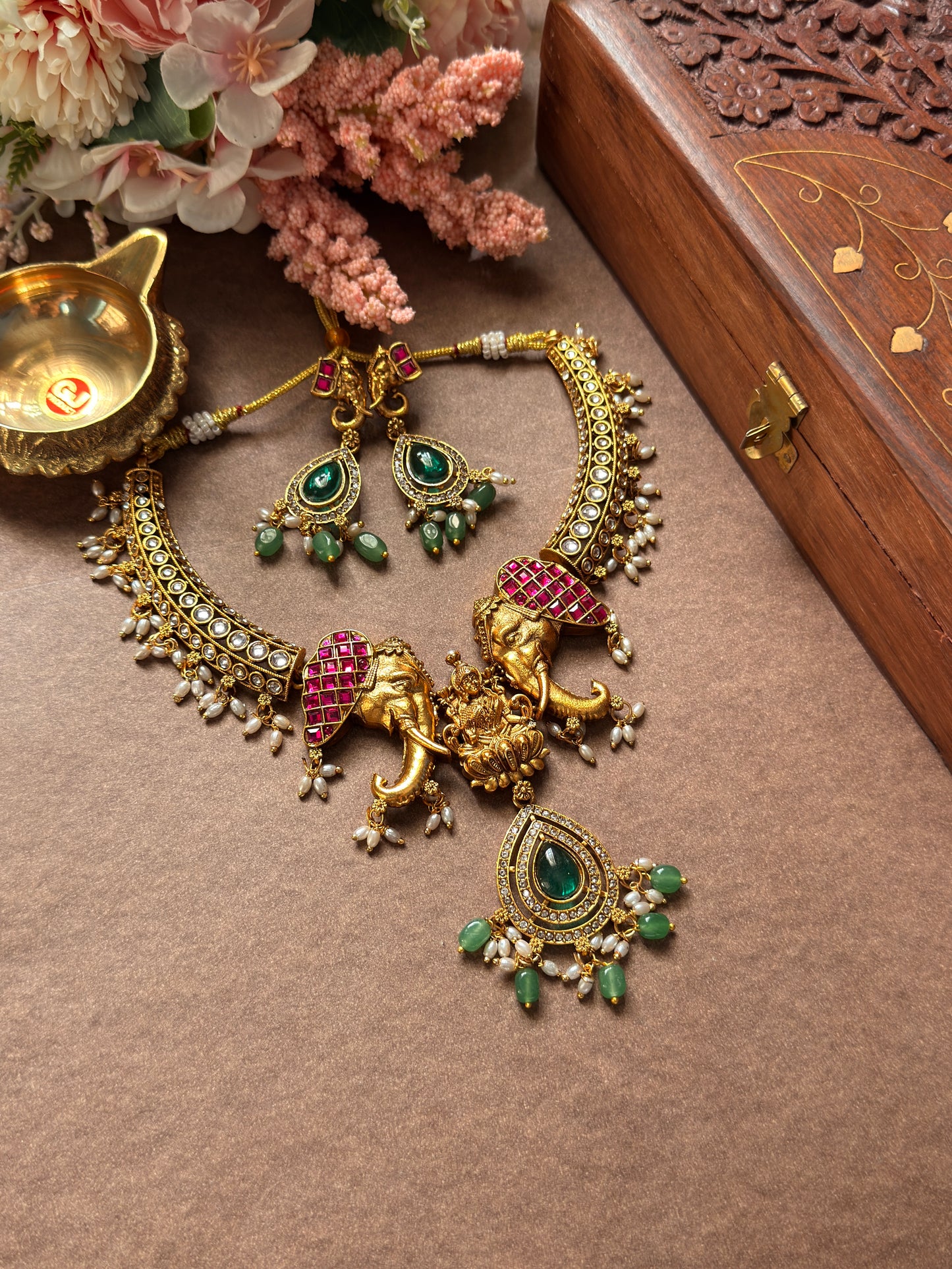 Elephant Necklace with kundan and Green Beads NE56