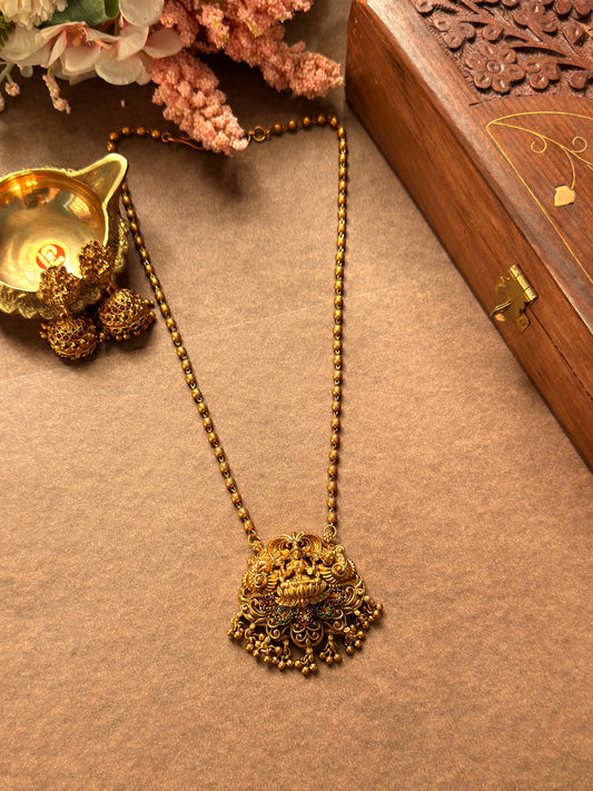 Lakshmi with gold beads Pepper chain SC30