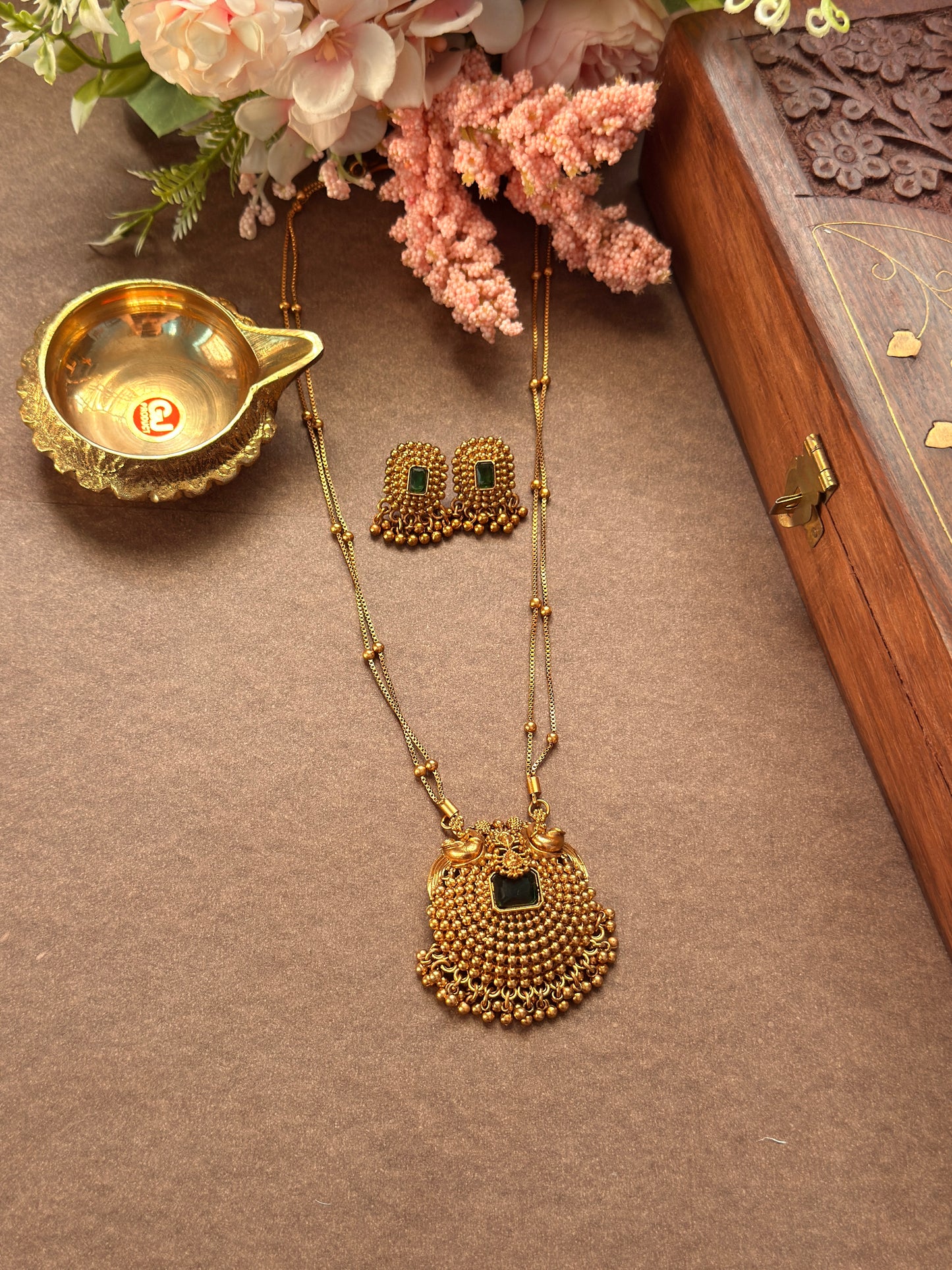 Double Chain with Gold beads SC04