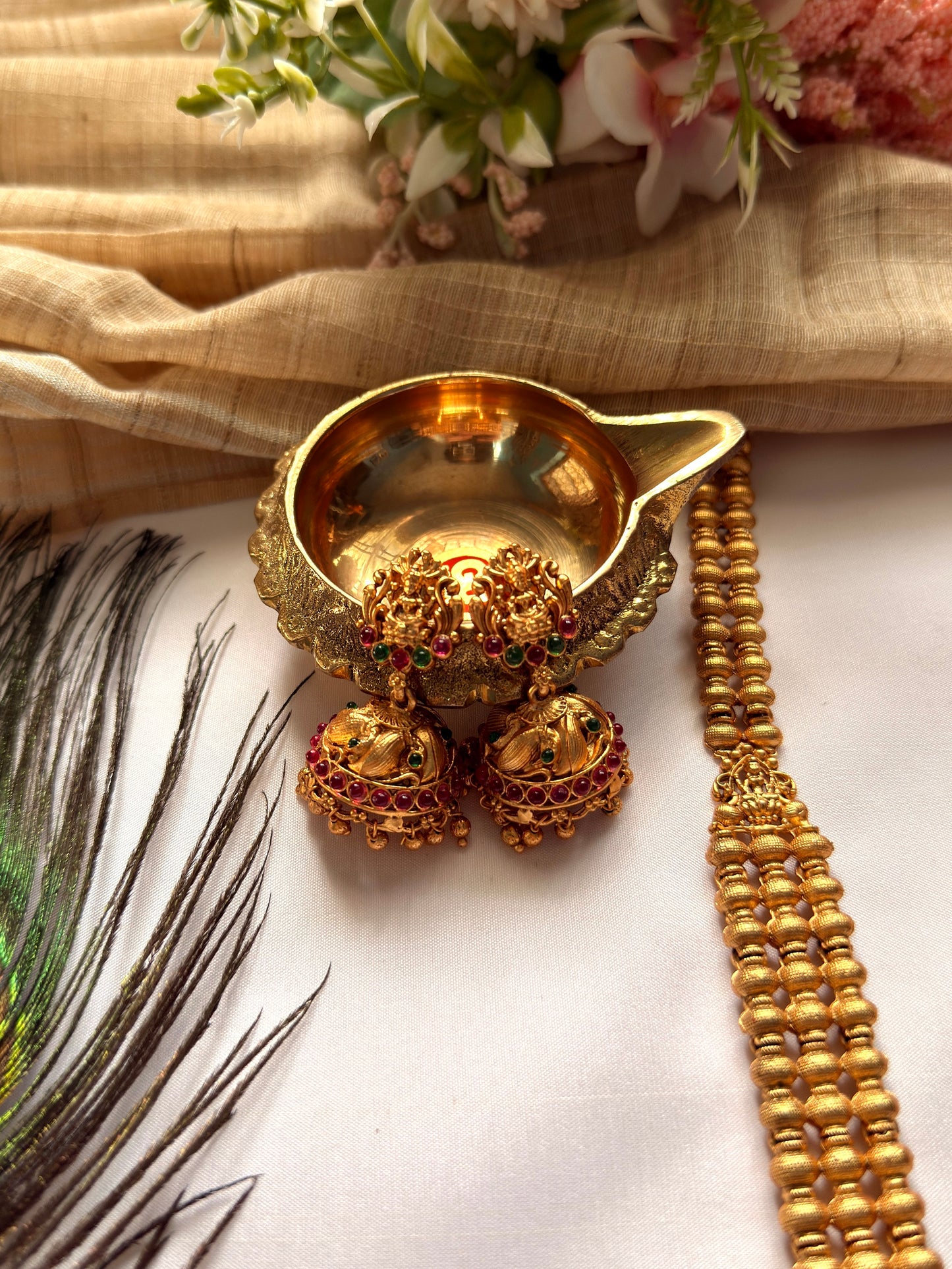 Round Lakshmi Long Haram L05