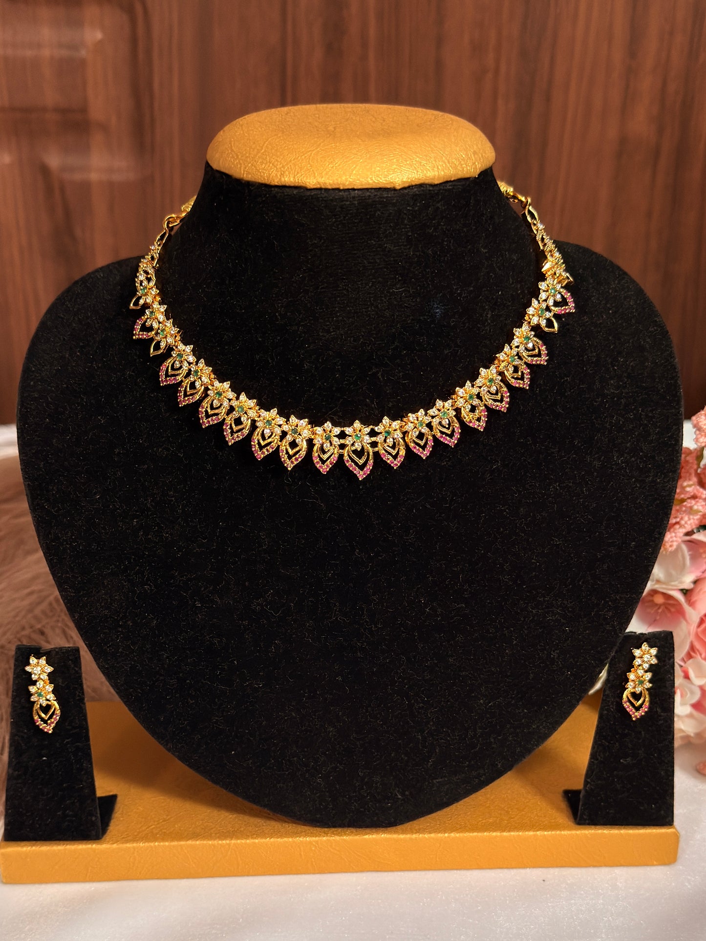 AD Necklace Leaf DIA36