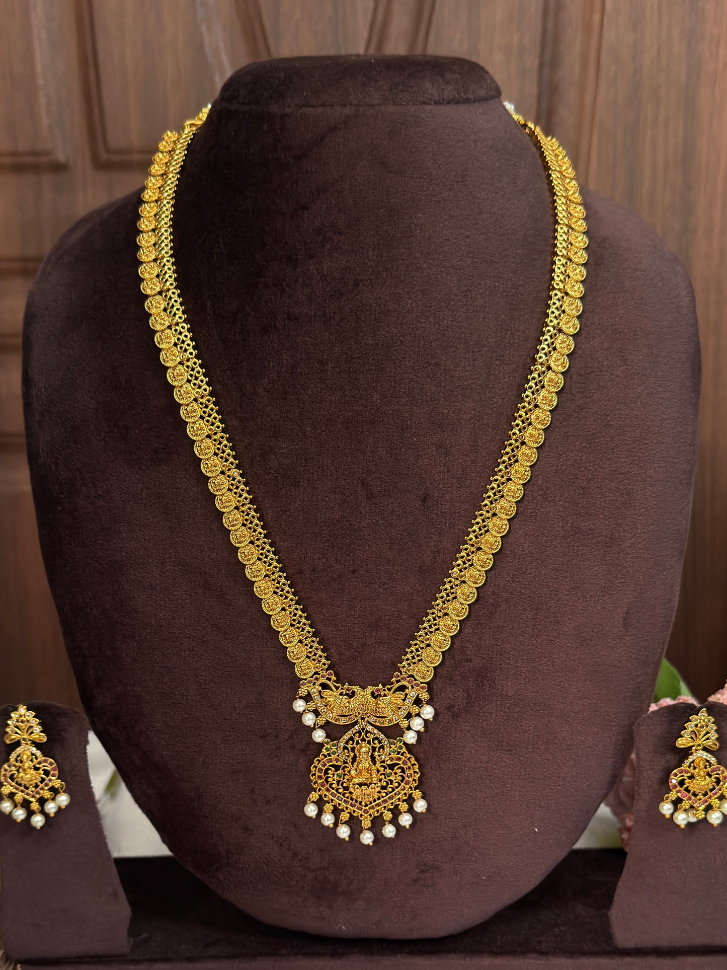Coin Haram With Pearls
