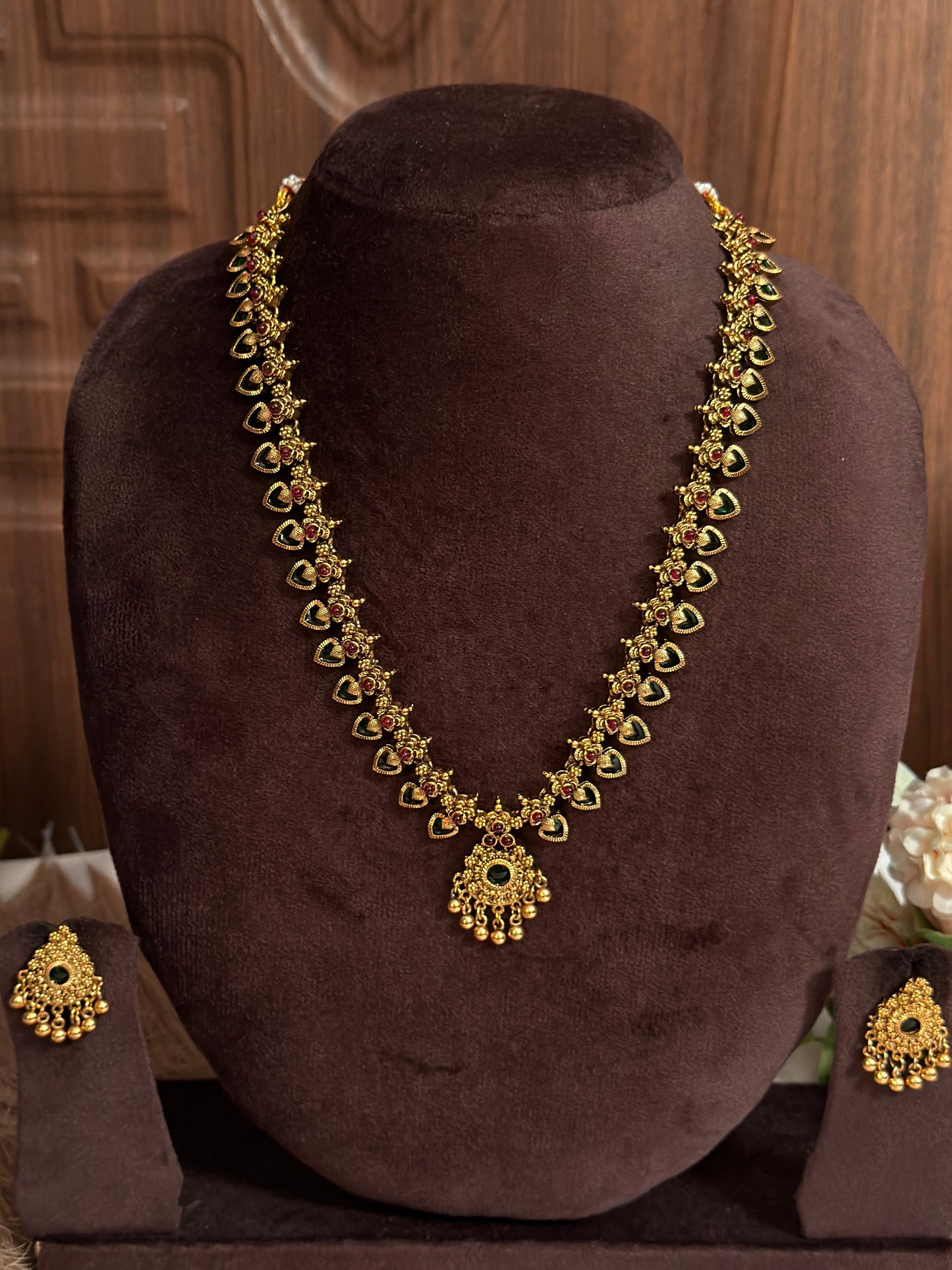 Palaka Long Gold Beads L58