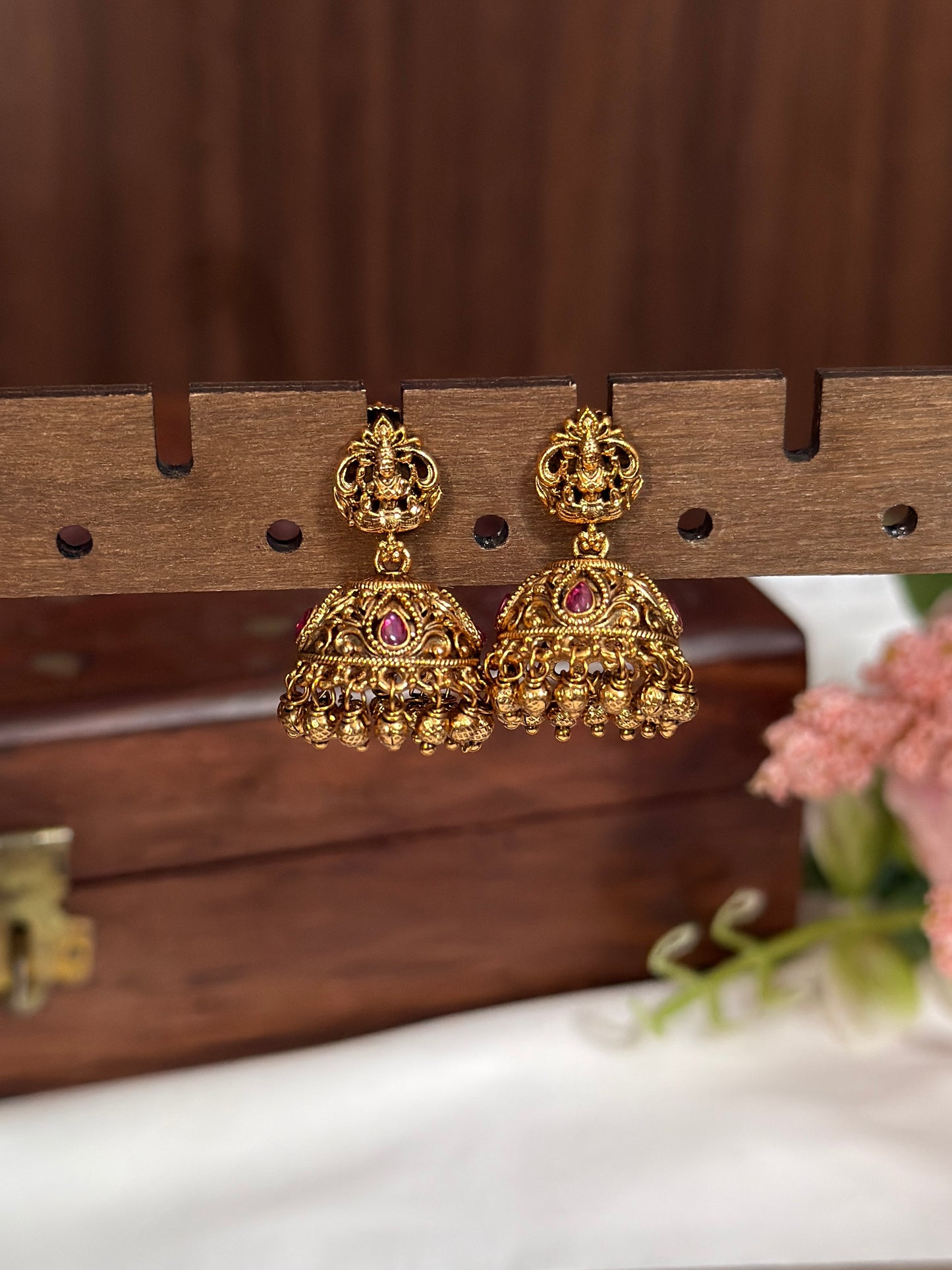 Small Antique Bridal Jhumka