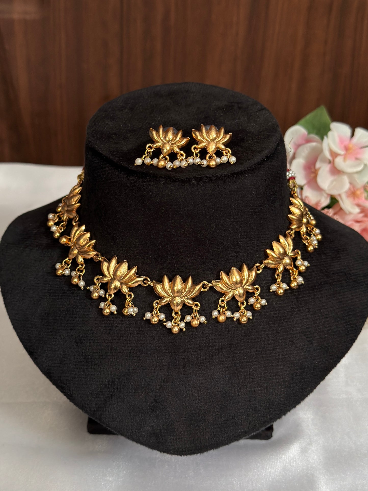 Gold Lotus