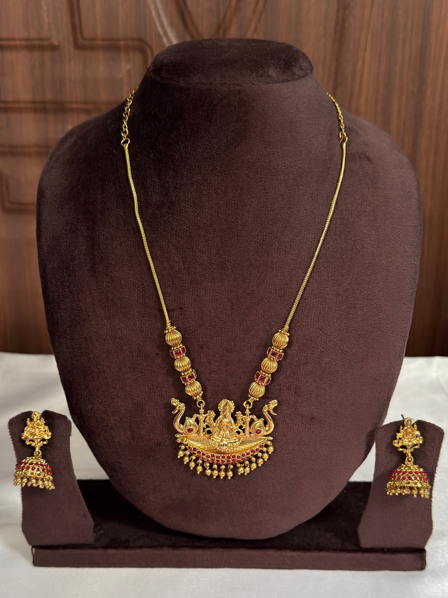 Lakshmi Peacock Ball Chain