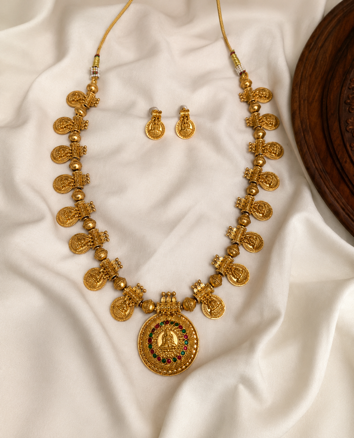 Lakshmi Coin Long Chain L87