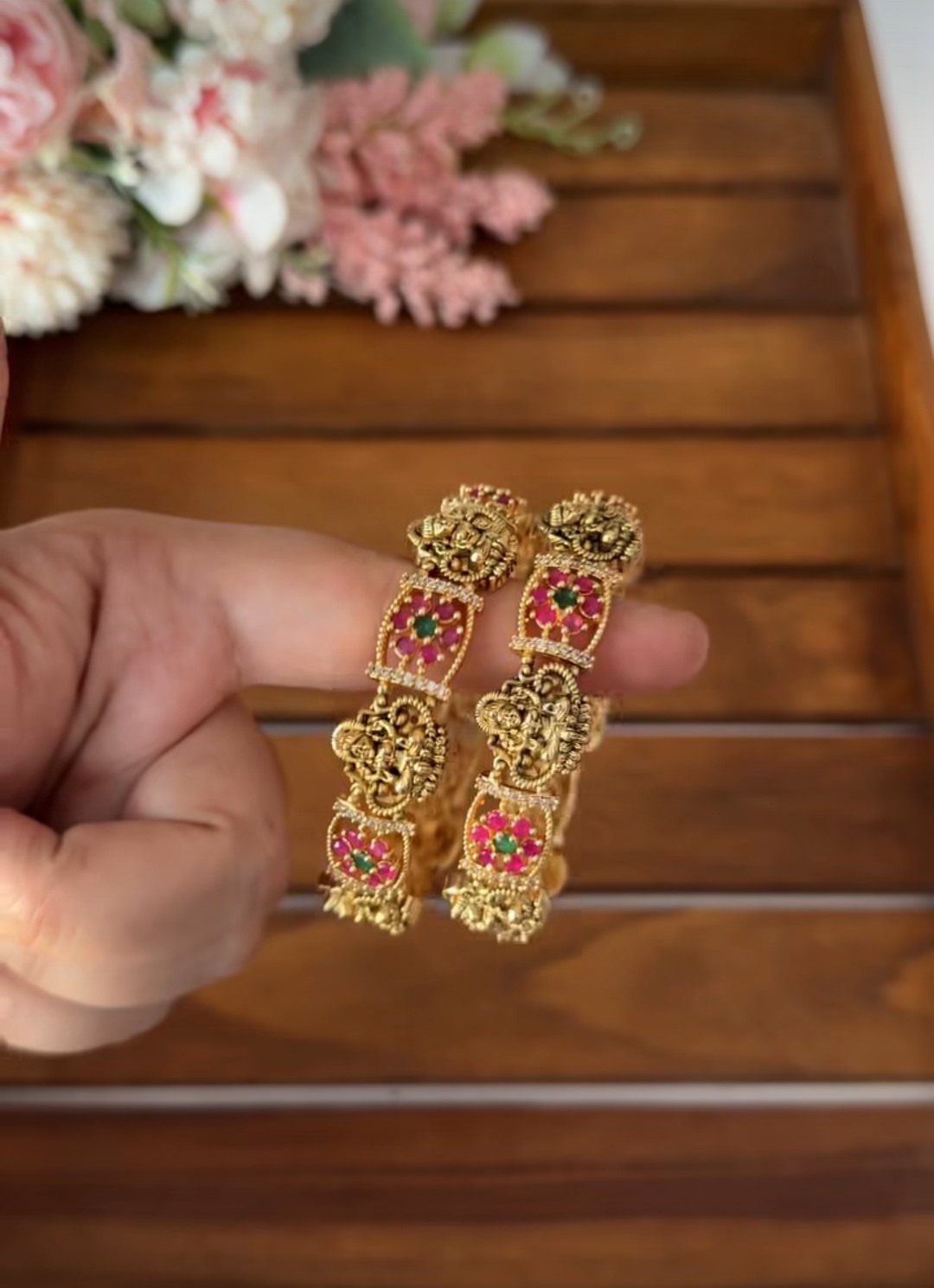 Red Stone Bangle B106