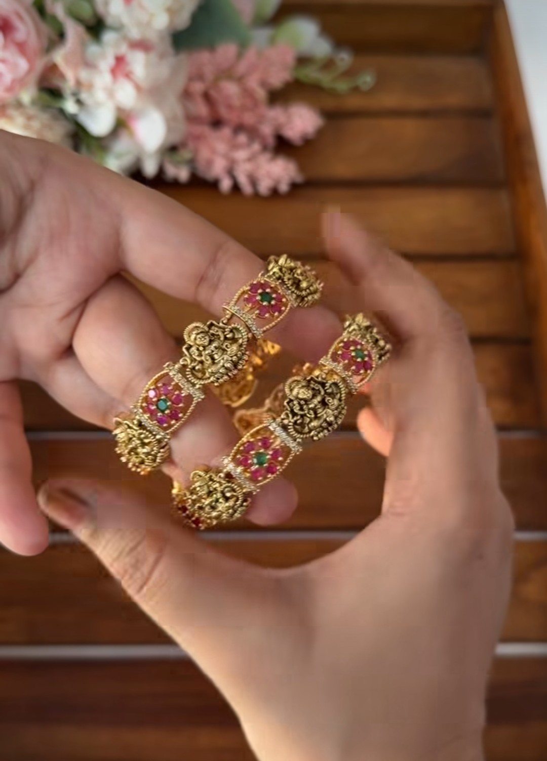 Red Stone Bangle B106
