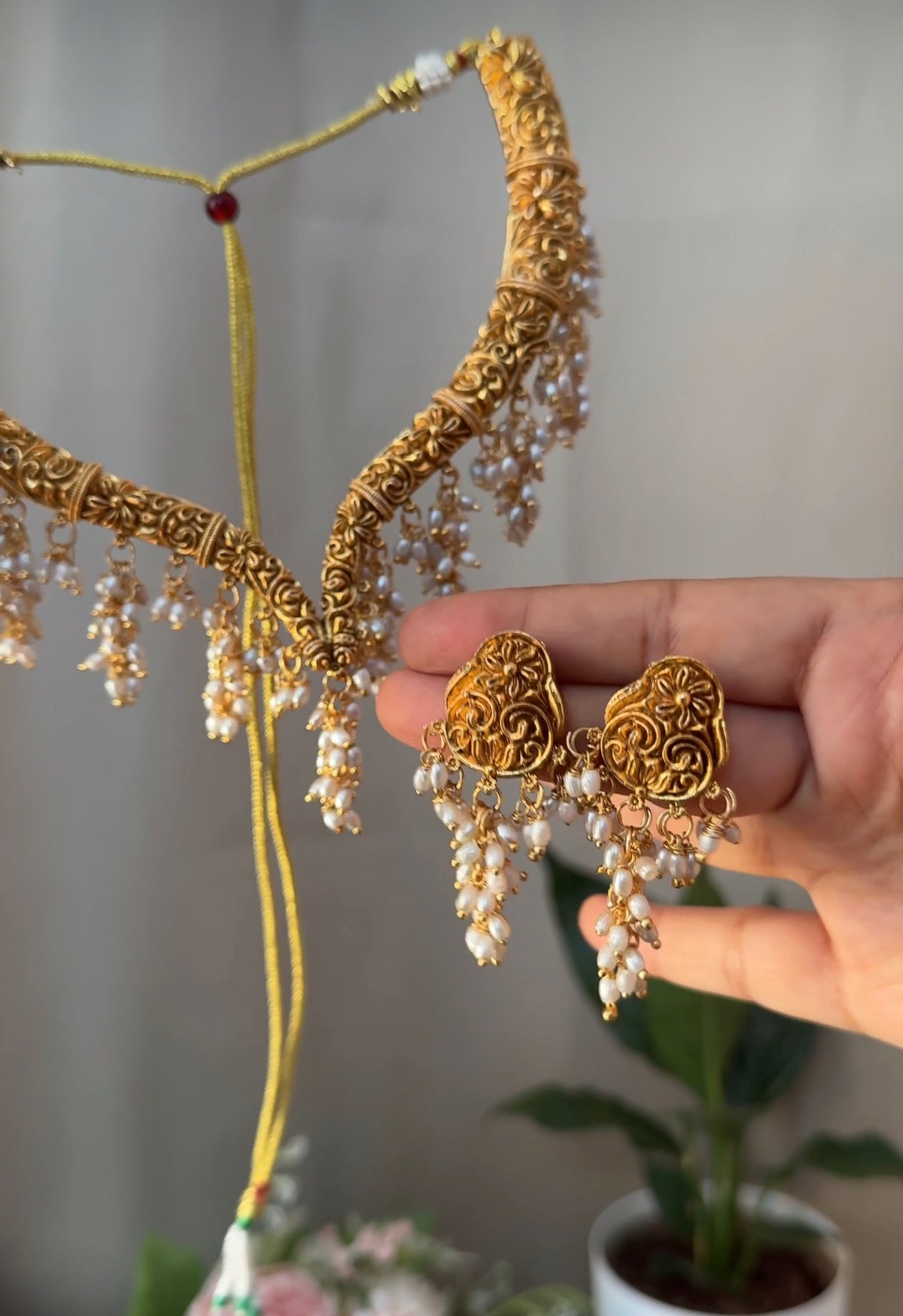 Cluster Rice Pearl Hanging Necklace NE156