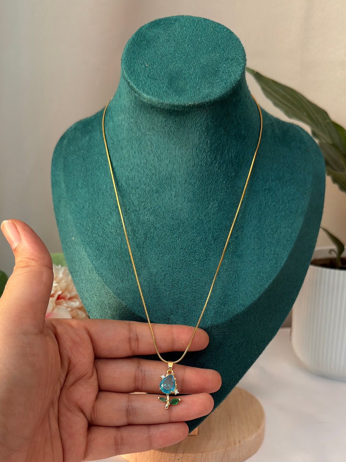 Crystal Tulip Chain