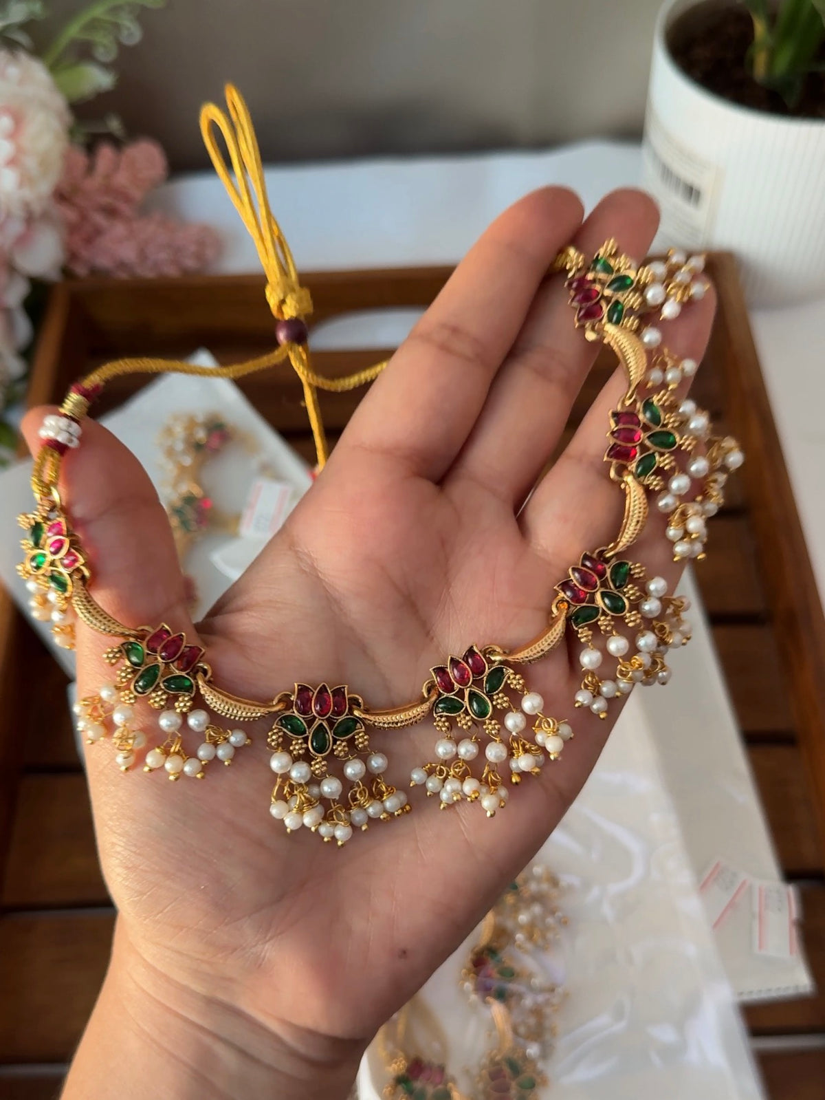 Lotus Wave with Pearl necklace NE52