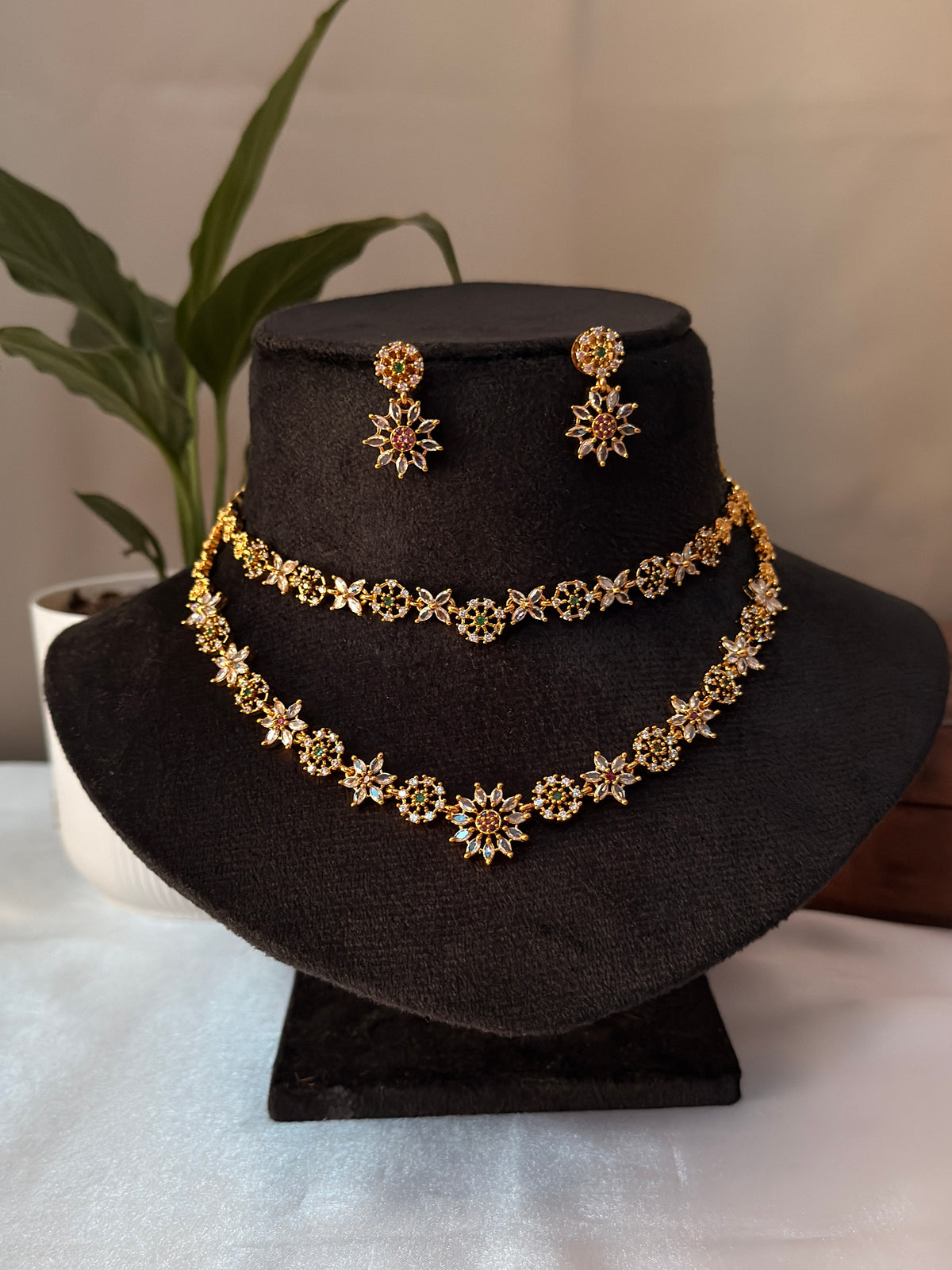 Double Layer Floral Diamond DIA72