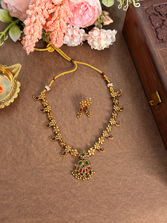 flower design with small mango necklace NE42
