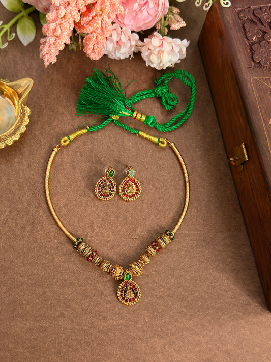 Round design Lakshmi Necklace NE37