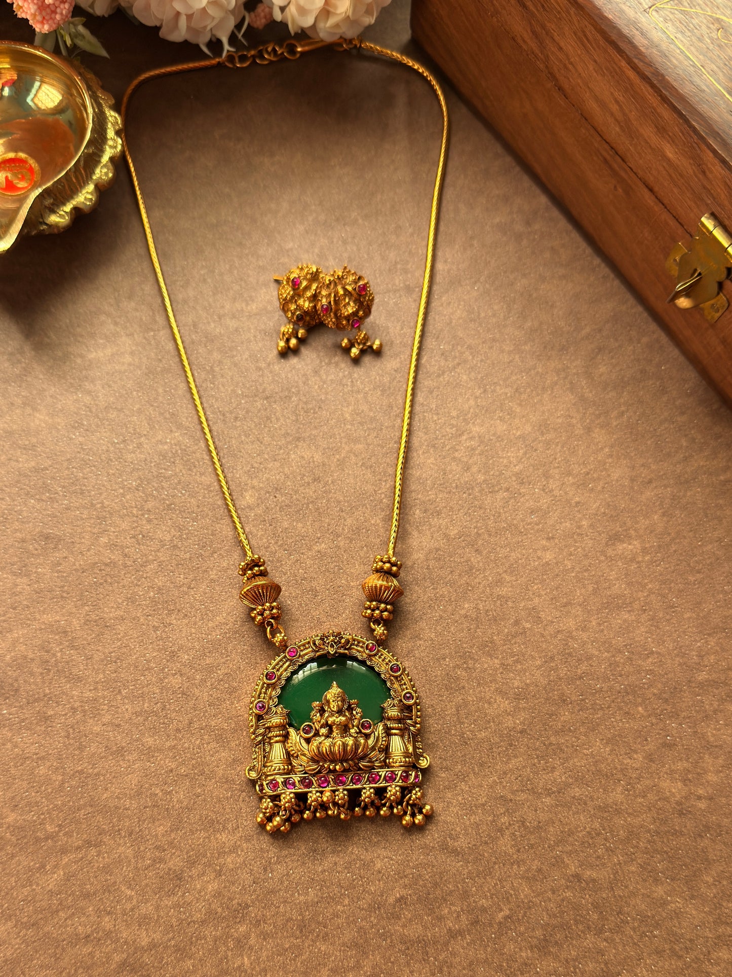 Lakshmi Pendent with Green Background SC10