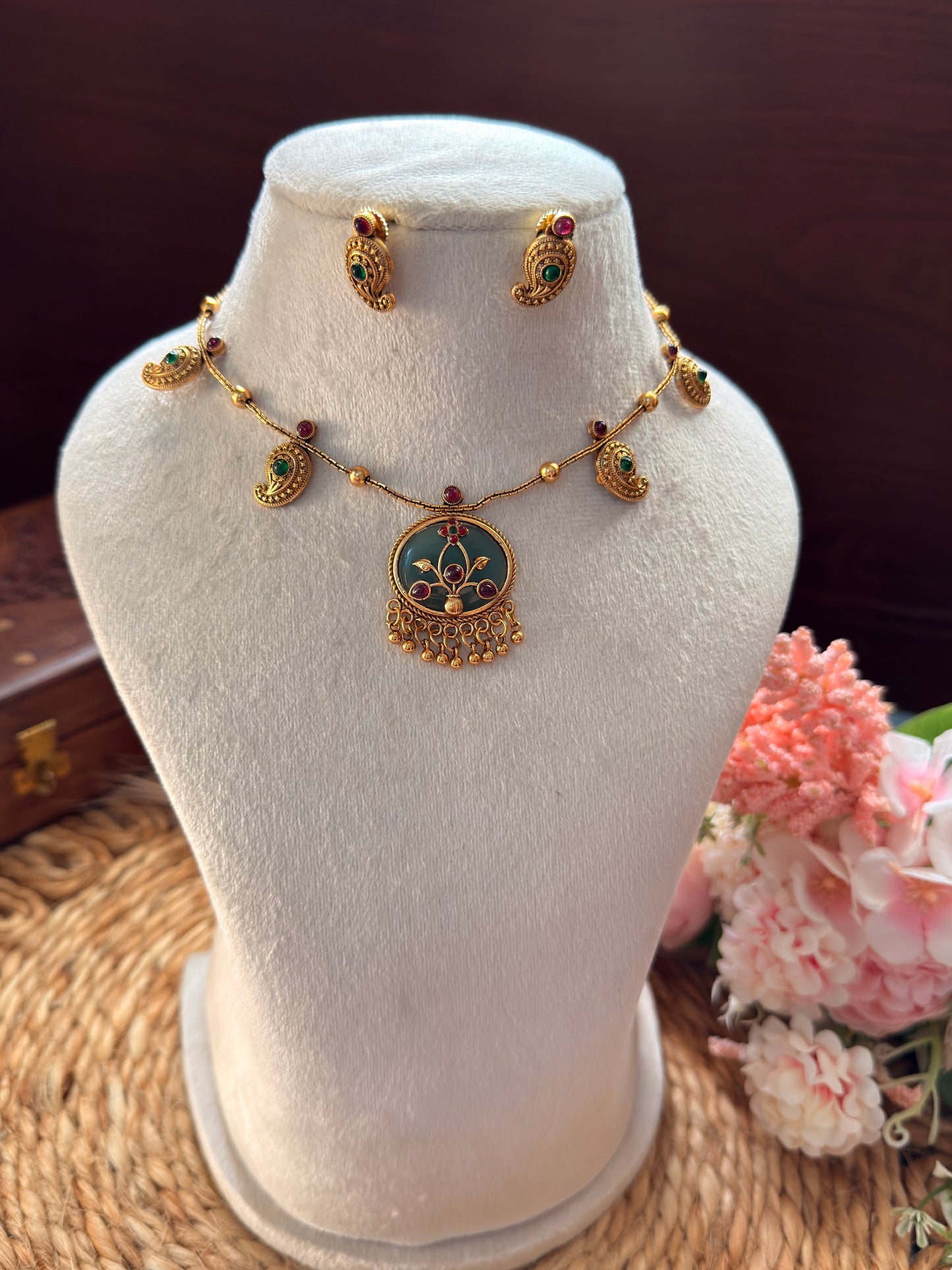 Green Dollar Beautiful Necklace NE27