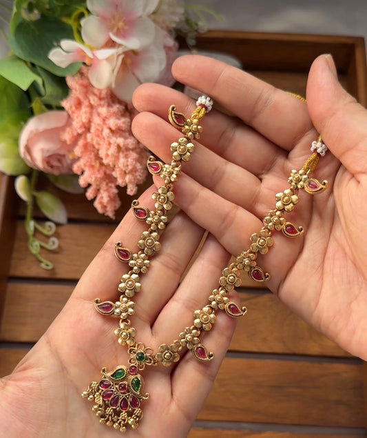 flower design with small mango necklace NE42