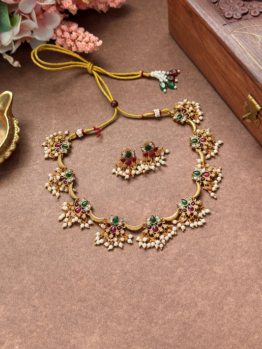 Lotus Wave with Pearl necklace NE52