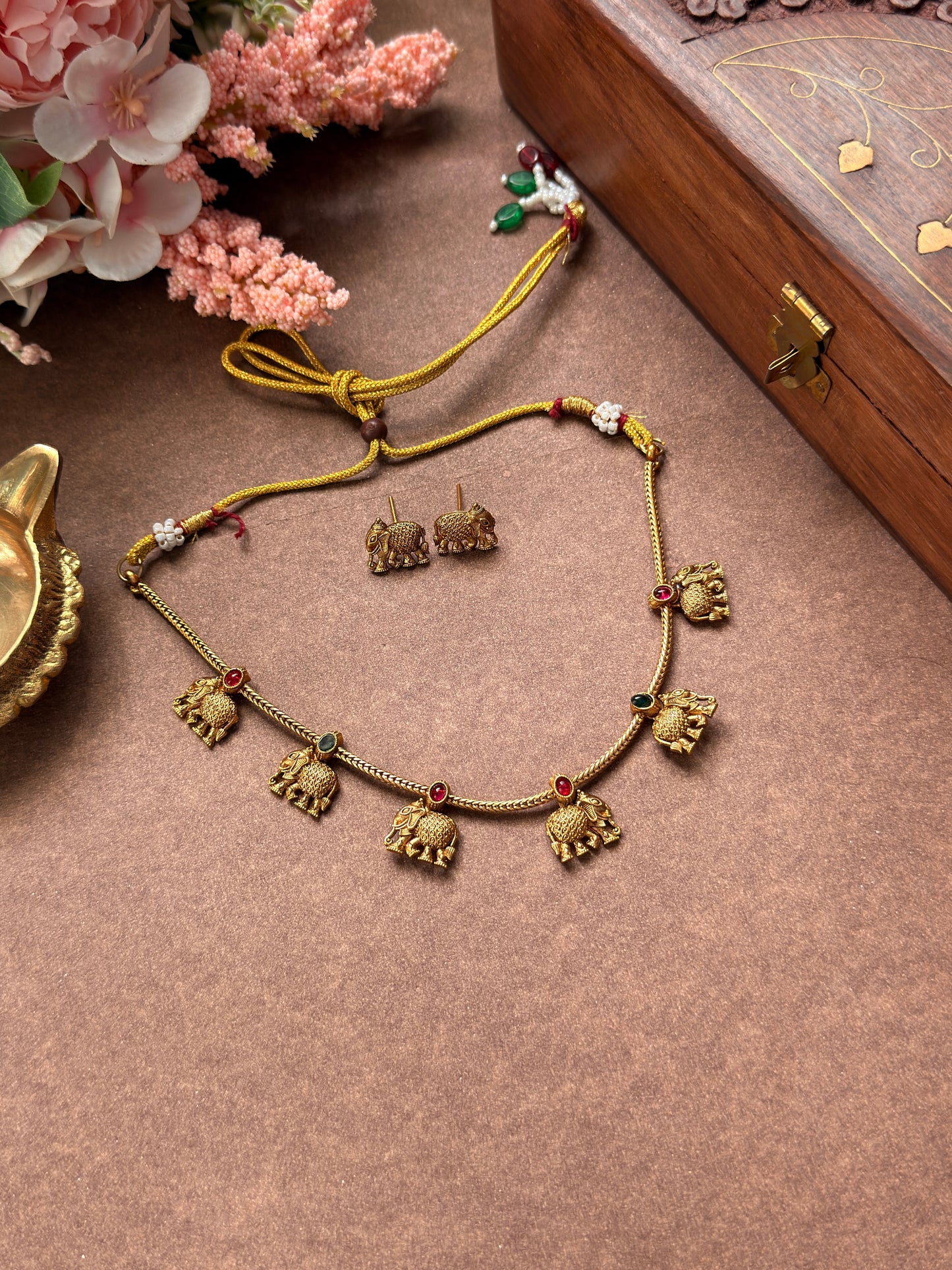 multi stone elephant necklace NE45