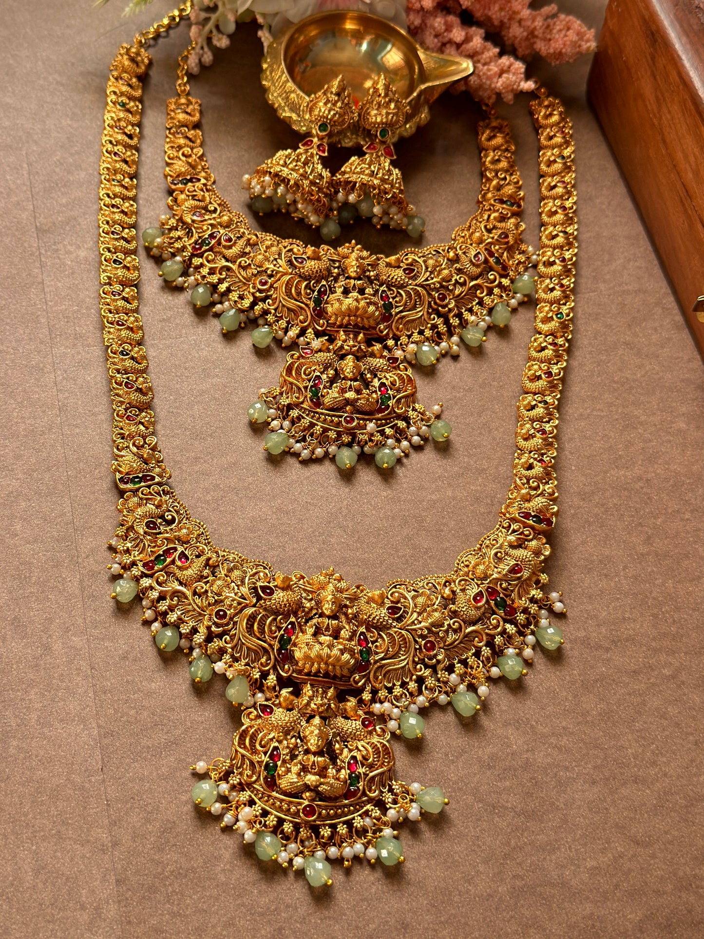 Lakshmi Bridal Set with pearl and Green Beads BS01