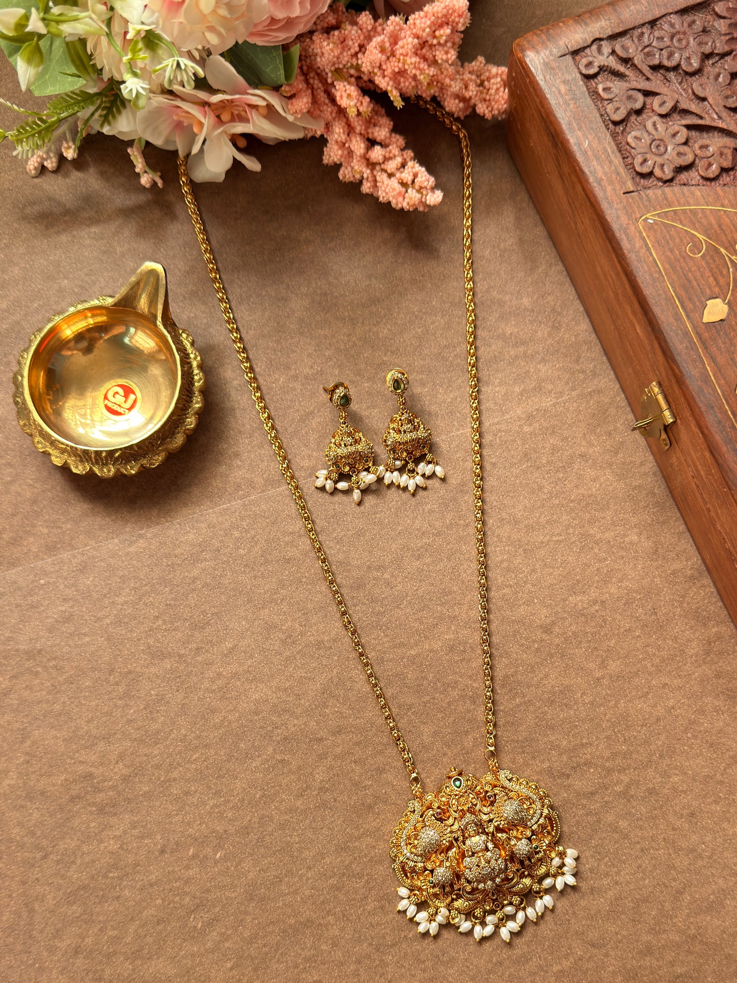 Lakshmi Long chain with Rice pearl L30