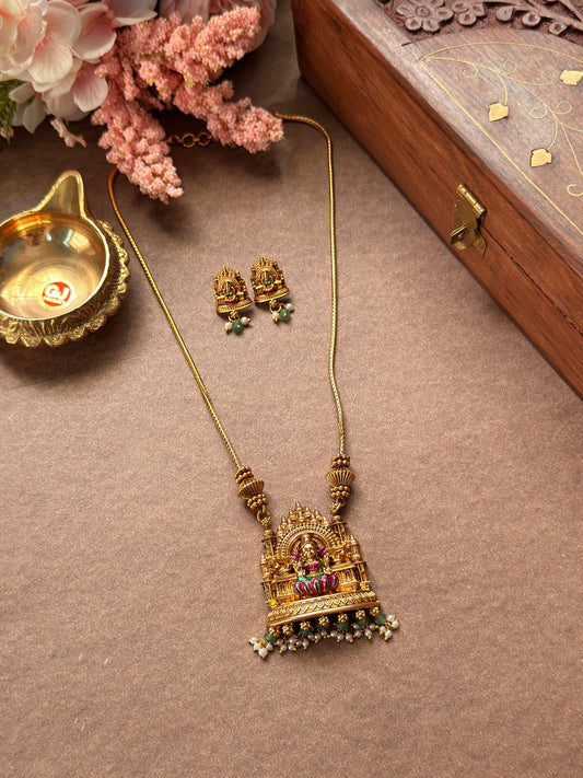 Lakshmi short chain Enamel SC08