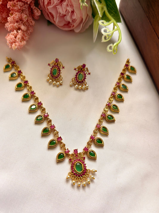 green palaka with pink stone and pearl hanging necklace NE76