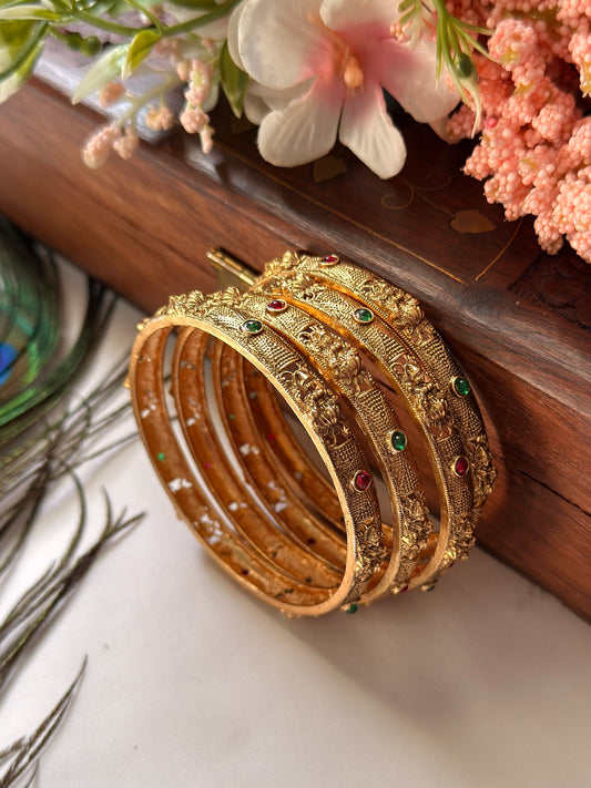 Lakshmi Border Bangles B33