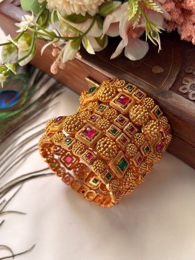 Designer Combo Bangles B06