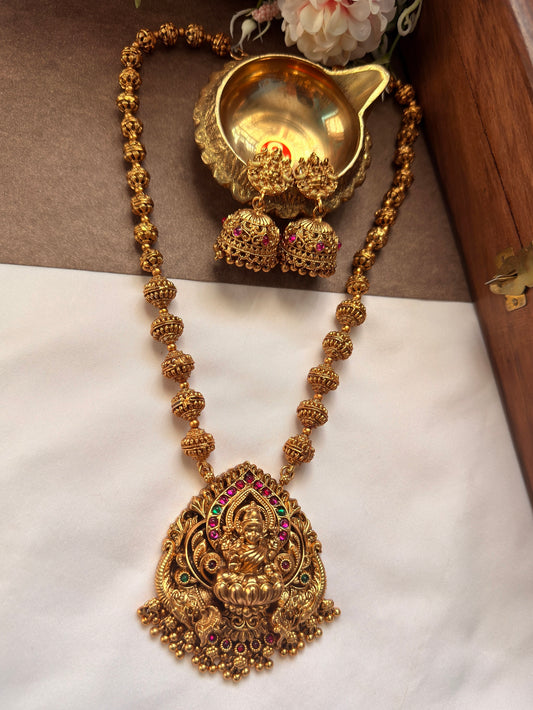 Lakshmi Pendent with Peacock Design Mid Haram MID18