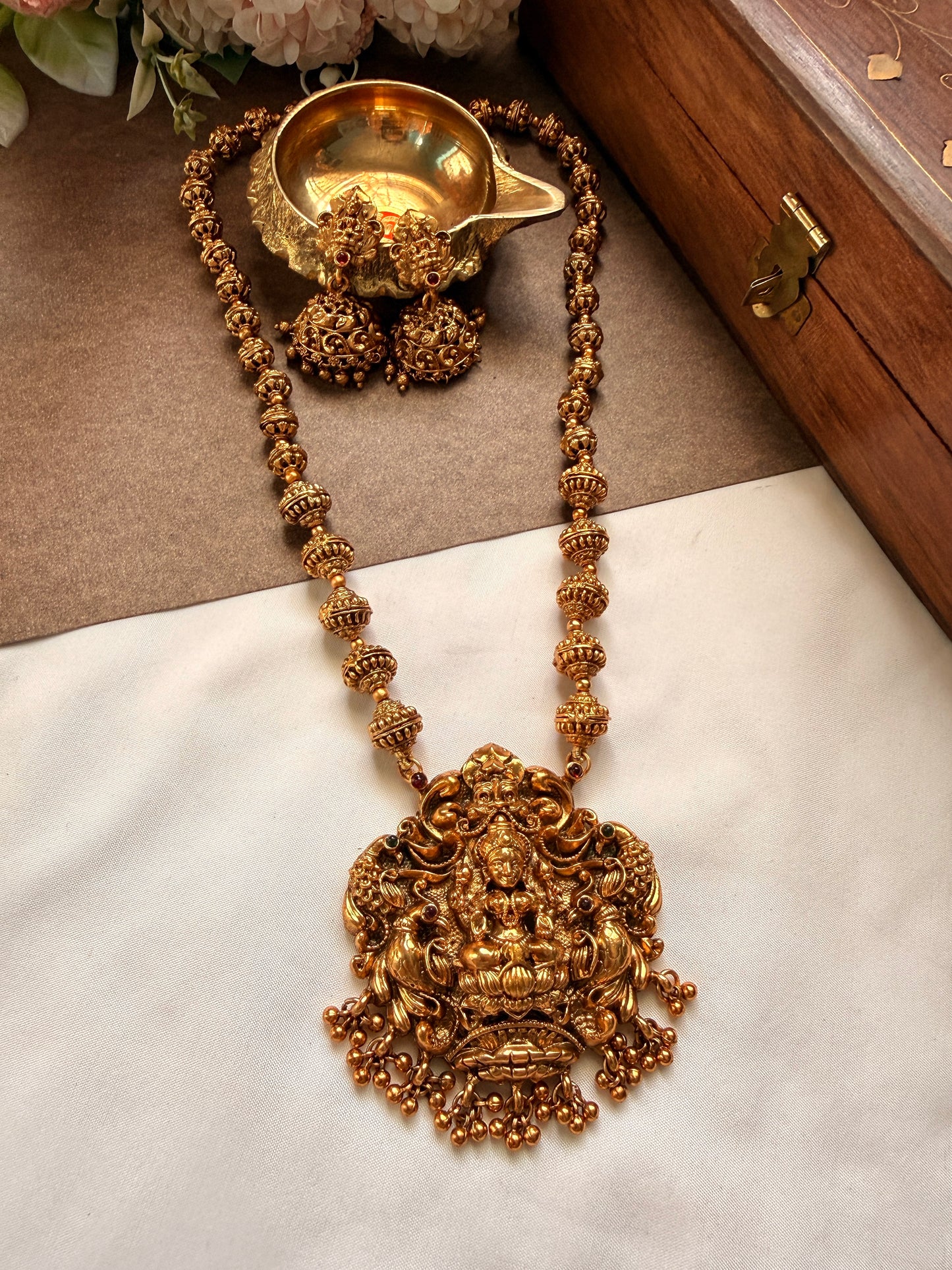 Lakshmi with peacock design Mid Haram MID23