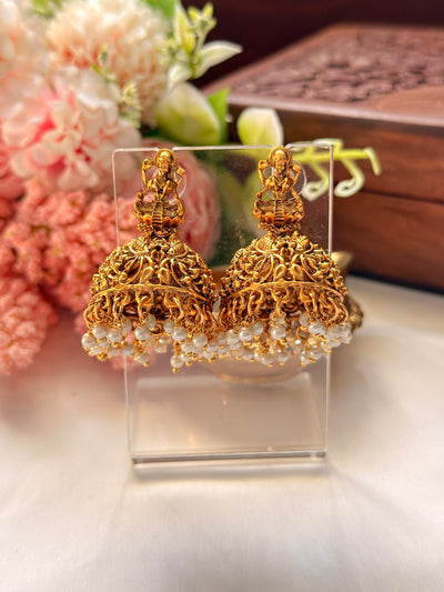 Devi Pearl Jhumka EAR16