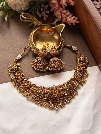 Devi Pearl & Gold NE17