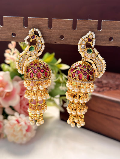 Ruby peacock with pearl EAR05