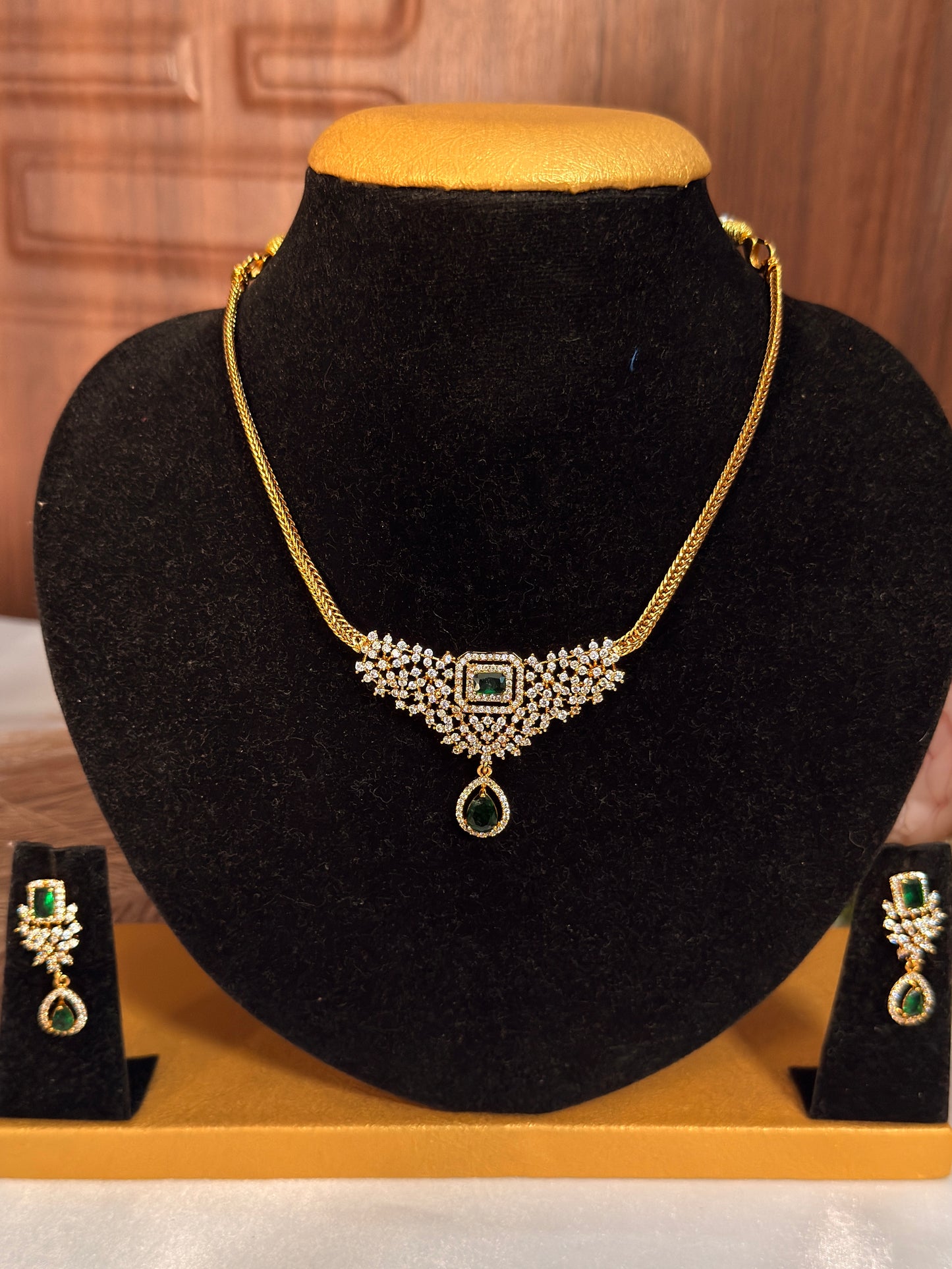 Cute AD Necklace DIA19