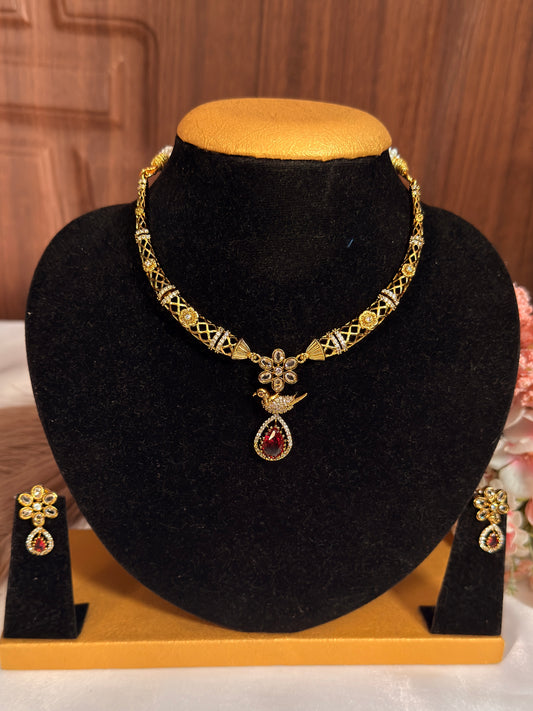 Parrot AD necklace DIA30