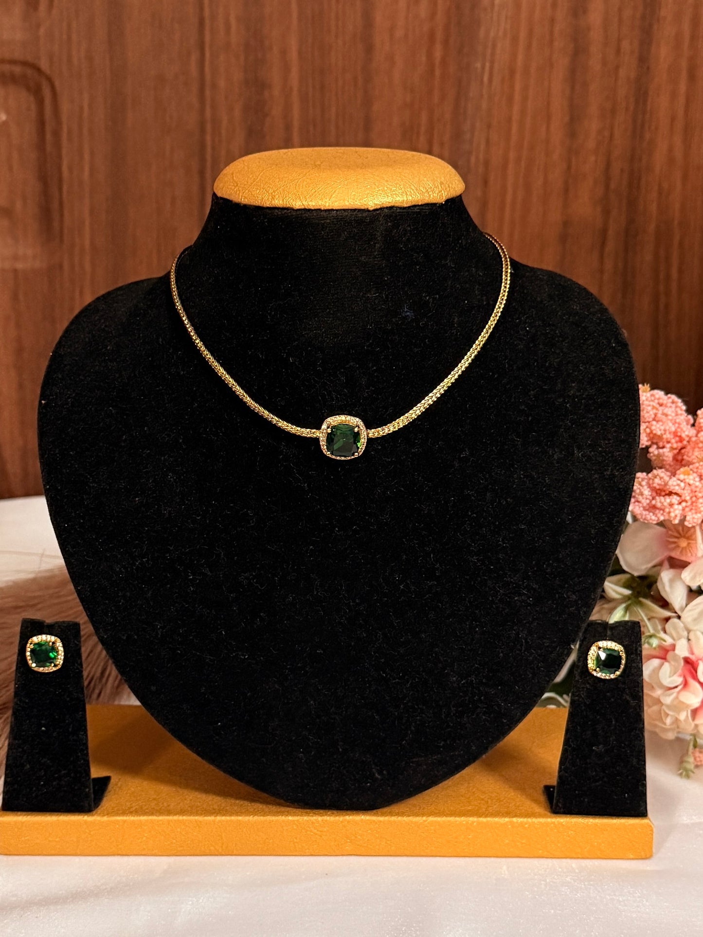 Simple Stone Necklace NE09