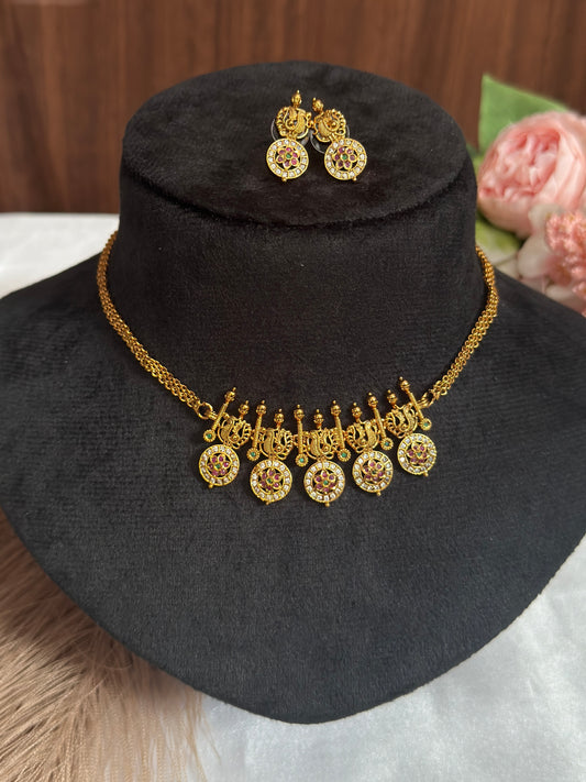 White & Maroon round Necklace NE89