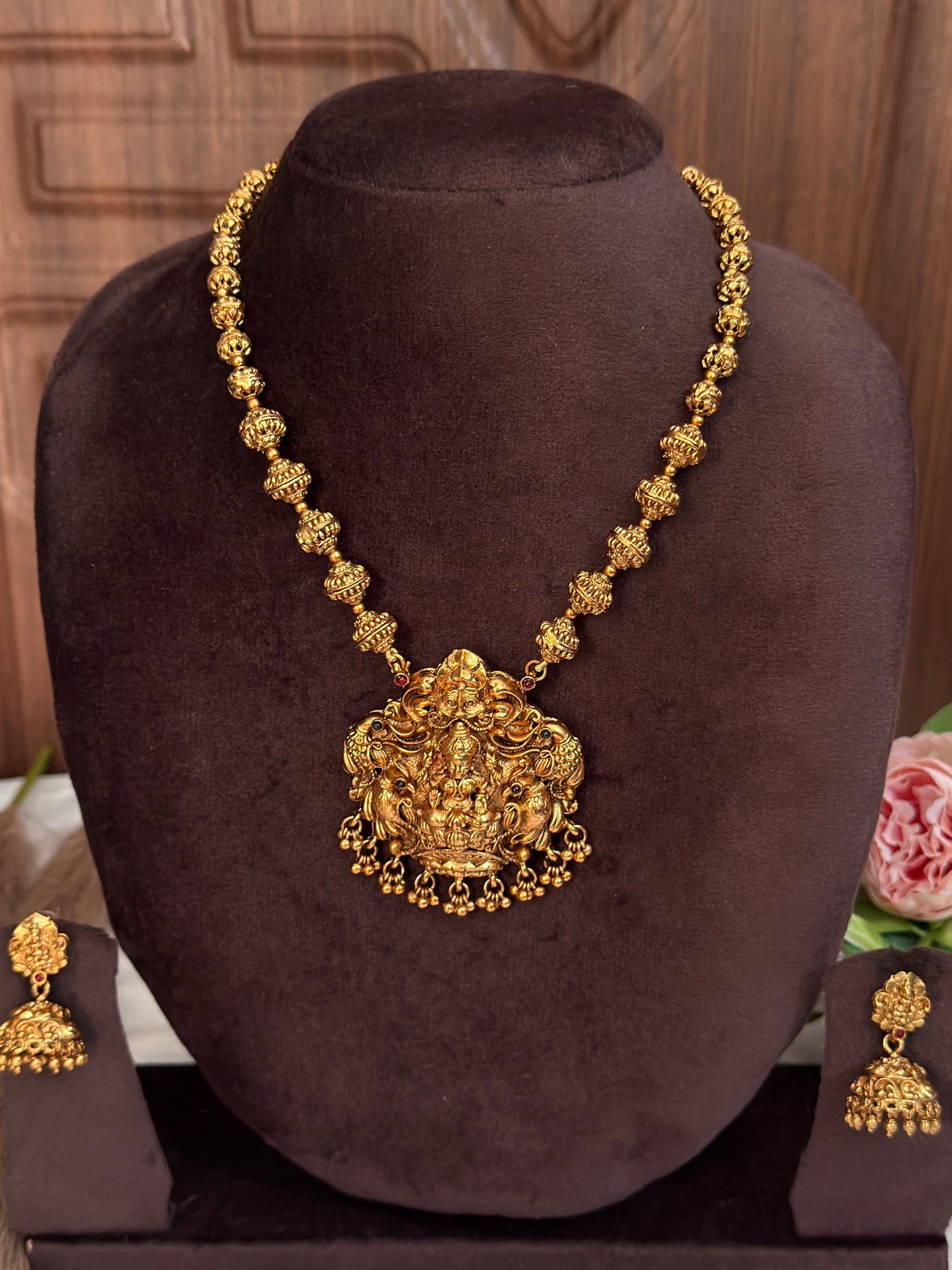 Lakshmi with peacock design Mid Haram MID23