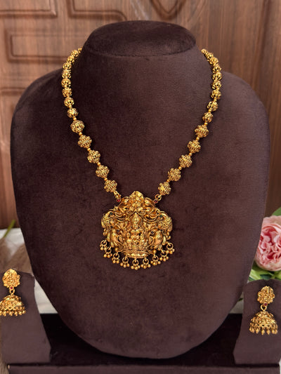 Lakshmi with peacock design Mid Haram MID23