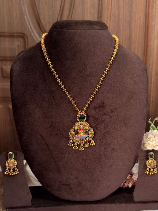 Devi Pendant Ball Chain Violet SC32