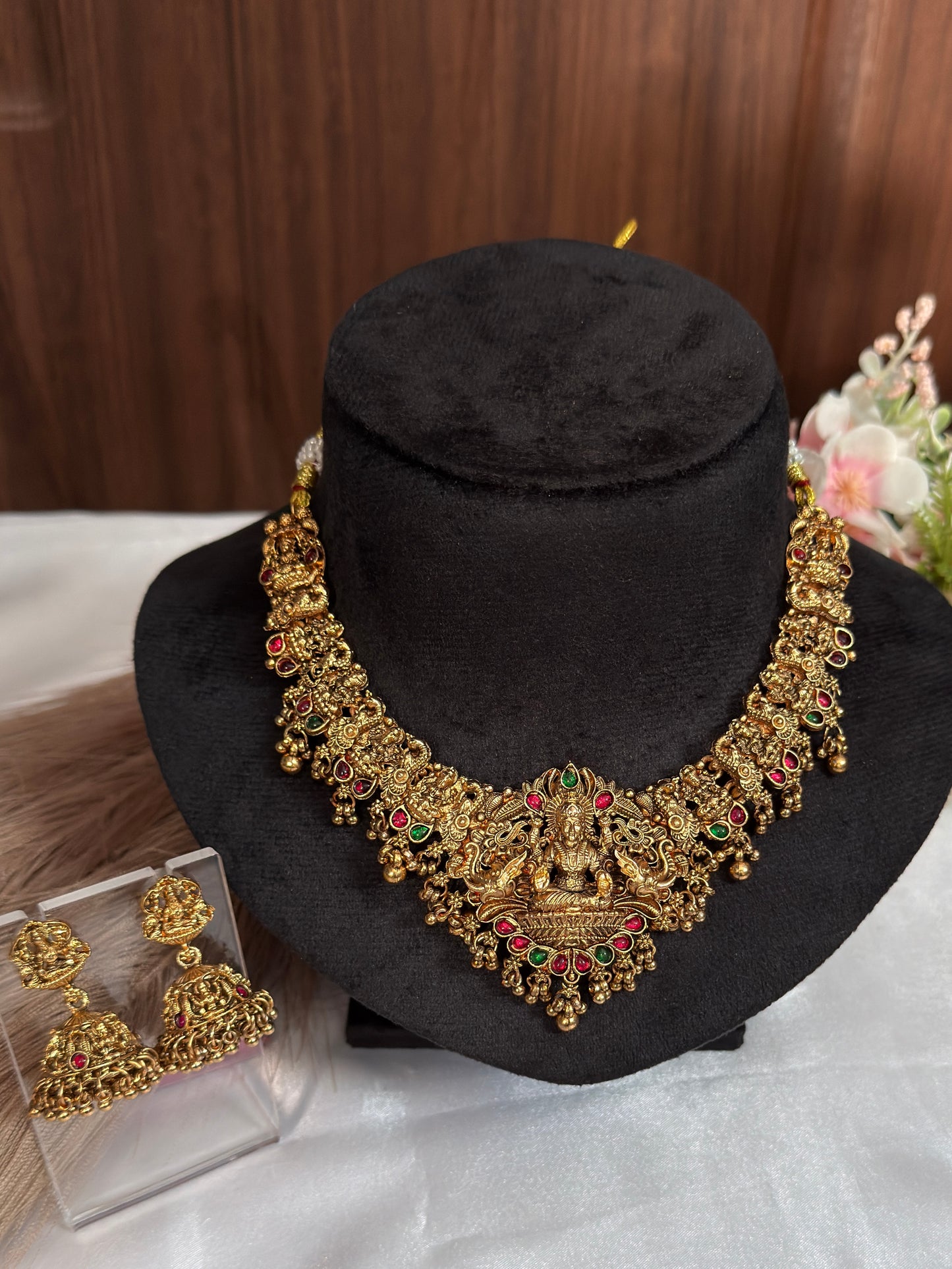 Lakshmi Devi Gold Necklace NE15